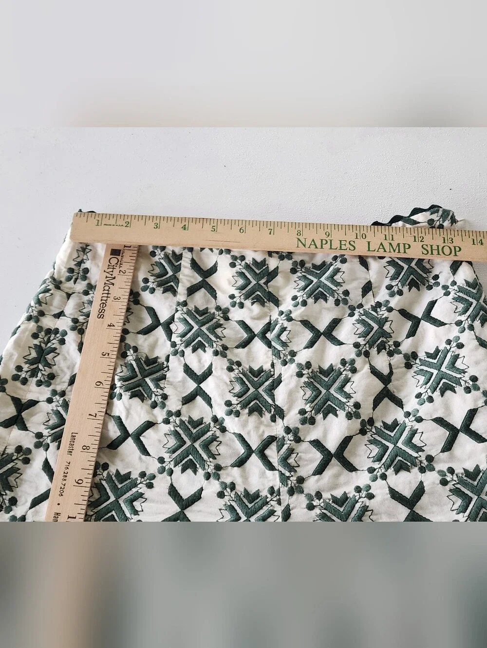 Zara Cream and Black Patterned Scallop-Hem Shorts - Picture 6 of 8